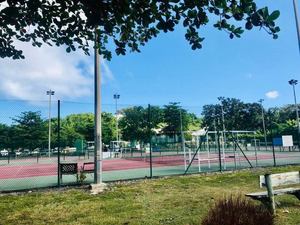 Appartement Au Bord De Mer Le Moule Zewnętrze zdjęcie